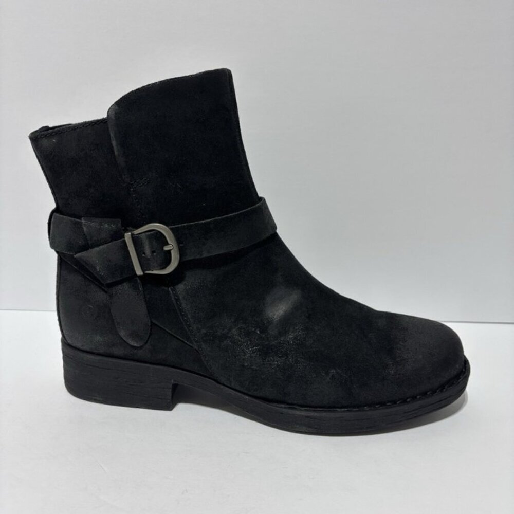 Born Women’s Syd Black Distressed Leather Boots, Size 9.5 M